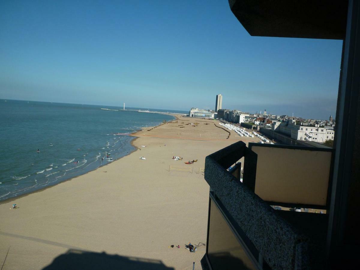Appartement Residentie Aldis Met Zeezicht à Ostende Extérieur photo