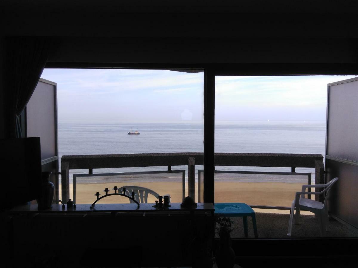 Appartement Residentie Aldis Met Zeezicht à Ostende Extérieur photo